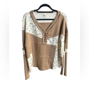 POL Colorblock Patchwork Henley Top in Tan and Cream